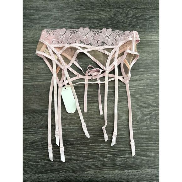 NWT For Love & Lemons Aimee Floral Garter Belt In Pink Size Medium - Picture 2 of 4